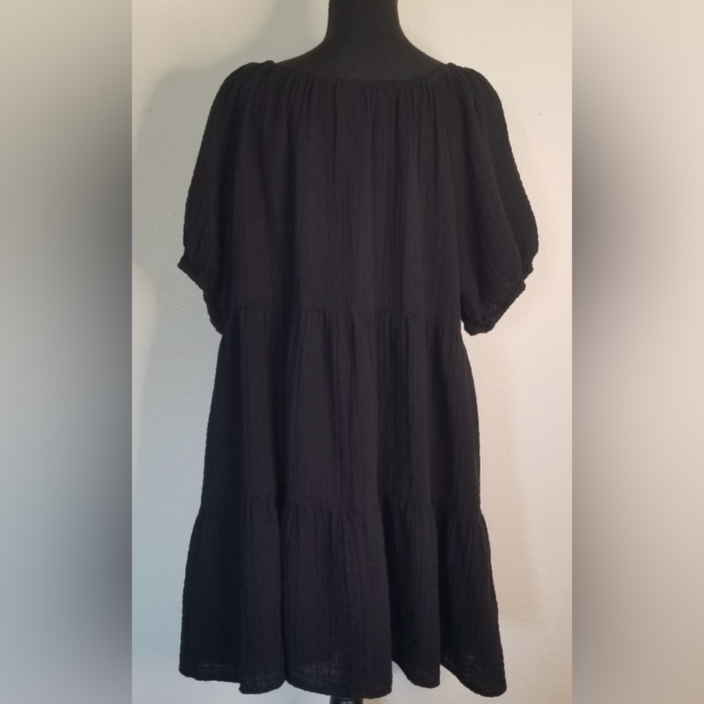 Preowned•Old Navy Black Puff Sleeve Gauze Tiered Peasant Dress•Size XL•2 Pocket - Picture 3 of 9